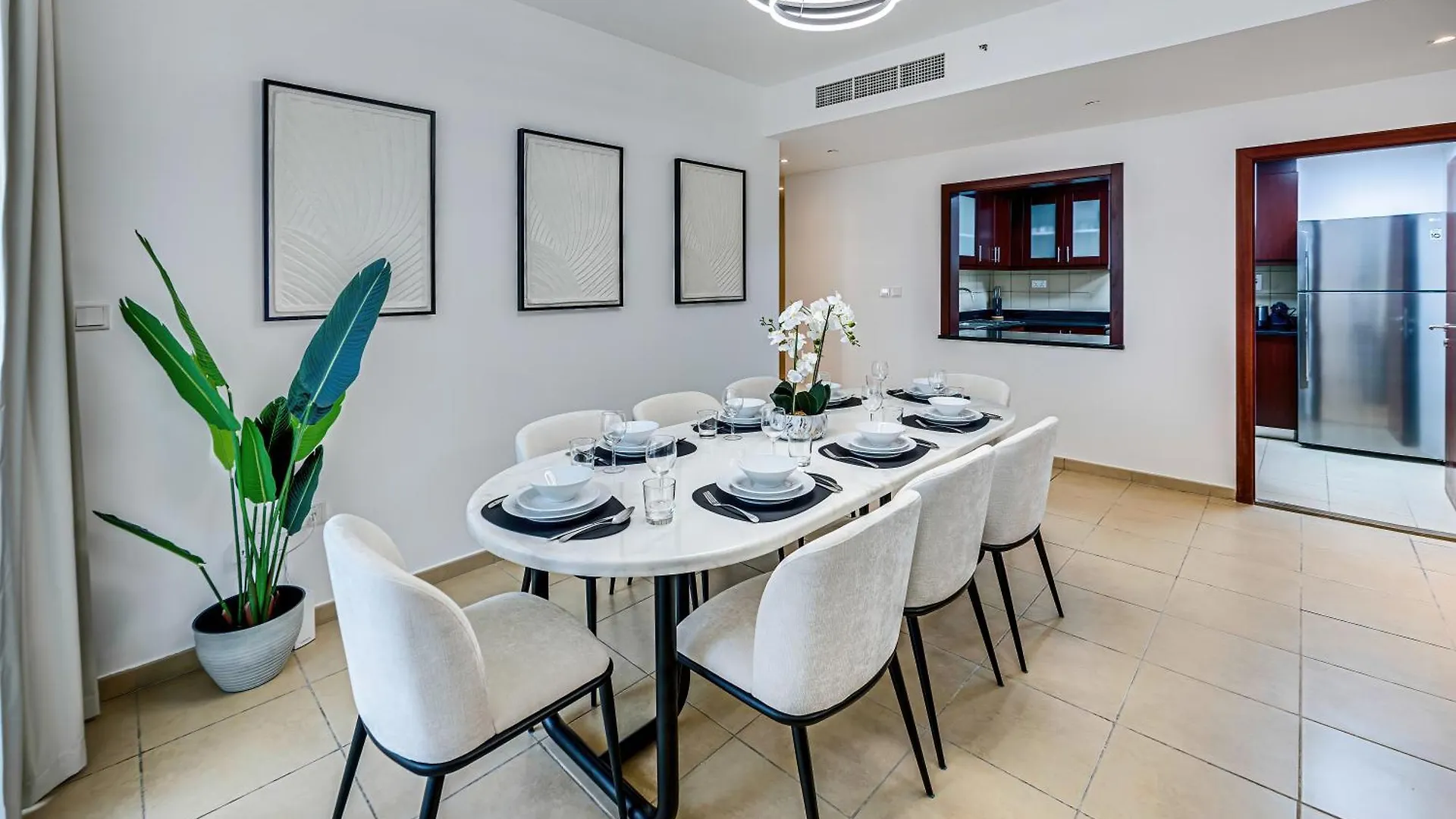 Stylish 2Br Apt Just Minutes From Beach Dubái 0*,  Emiratos Árabes Unidos